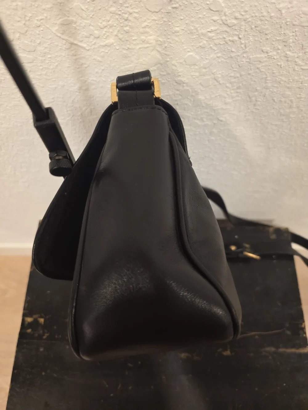 Vintage Etienne Aigner handbag